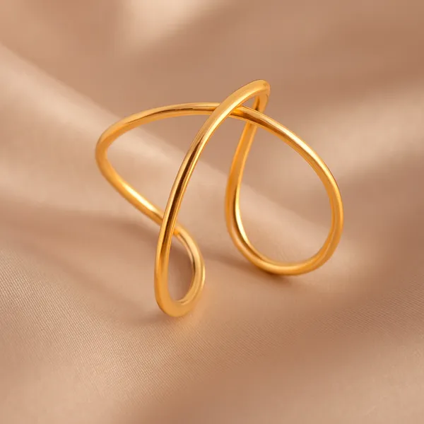 Golden_Stainless_Steel_And_Hypoallergenic_Coating_Ring_For_Women